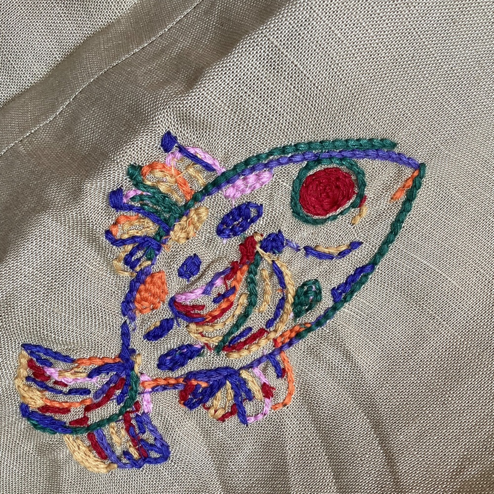 🐟 FARM Rio Anthropologie Embroidered Linen Dress Tan Fish Snake Floral New - Picture 10 of 16